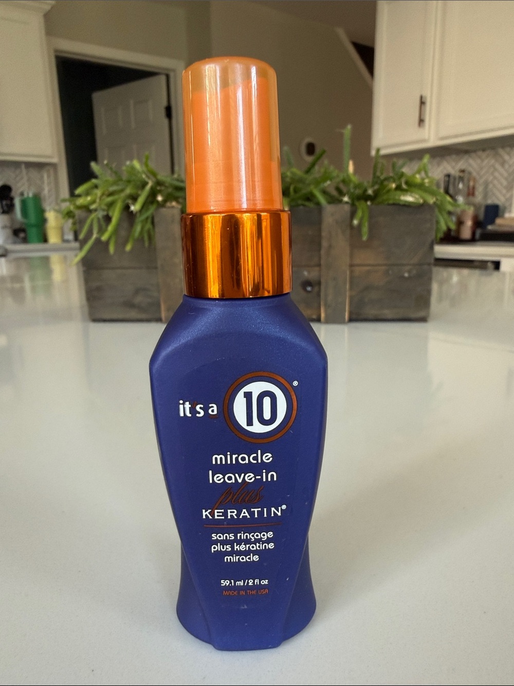 It’s a 10 Miracle Leave-In Plus Keratin Spray - 2 fl oz